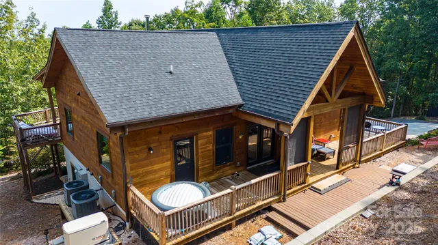 $799,500 | 265 Grandview Peaks Drive, Nebo, NC 28761