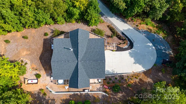 $799,500 | 265 Grandview Peaks Drive, Nebo, NC 28761