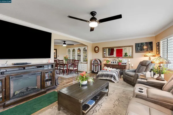 $275,000 | 2368 Dalis Drive, Concord, CA 94520