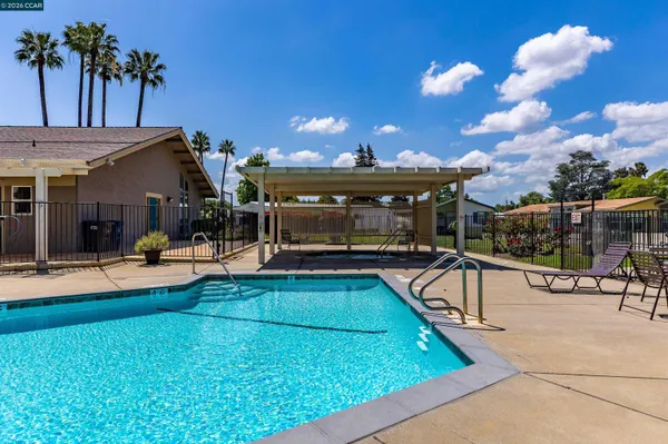 $275,000 | 2368 Dalis Drive, Concord, CA 94520