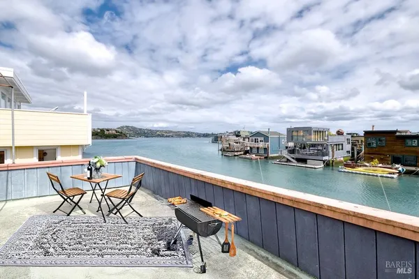 $1,050,000 | 6 Yellow Ferry Dock, Sausalito, CA 94965