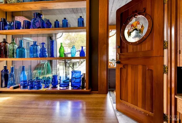 $1,050,000 | 6 Yellow Ferry Dock, Sausalito, CA 94965