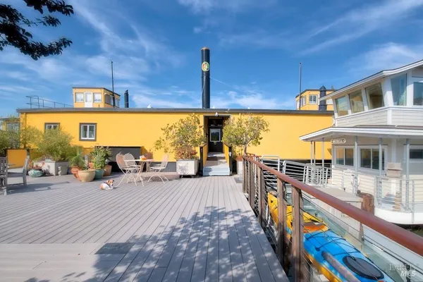 $1,050,000 | 6 Yellow Ferry Dock, Sausalito, CA 94965