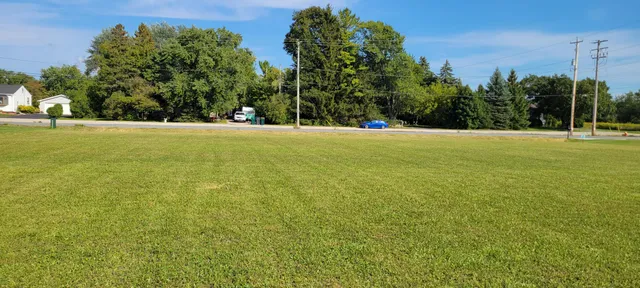 $159,900 | 10851 South 10th Avenue, Oak Creek, WI 53154