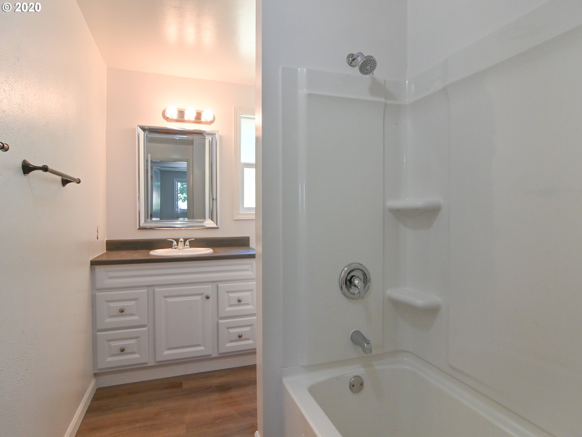 523 South 70th Place Springfield, OR 97478 - Photo 22 of 31