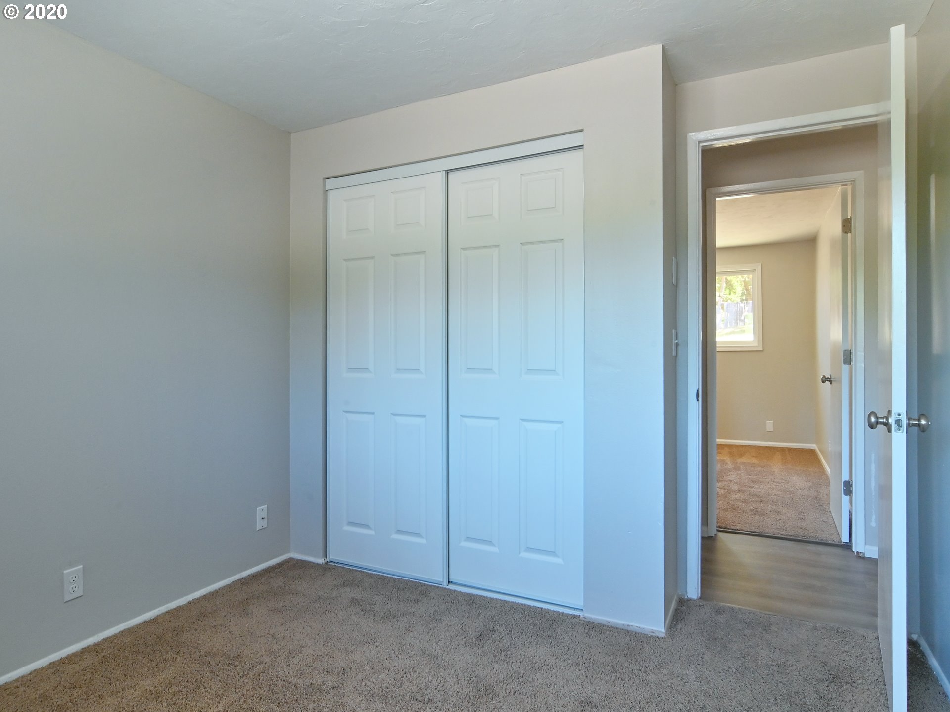 523 South 70th Place Springfield, OR 97478 - Photo 24 of 31