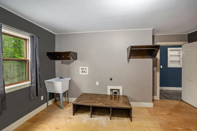 $940,000 | 1977 East 40th Street, White Cloud, MI 49349