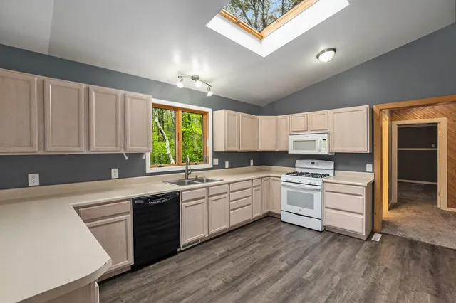 $940,000 | 1977 East 40th Street, White Cloud, MI 49349