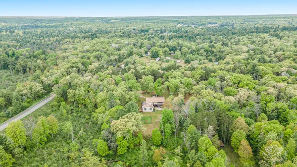 $940,000 | 1977 East 40th Street, White Cloud, MI 49349