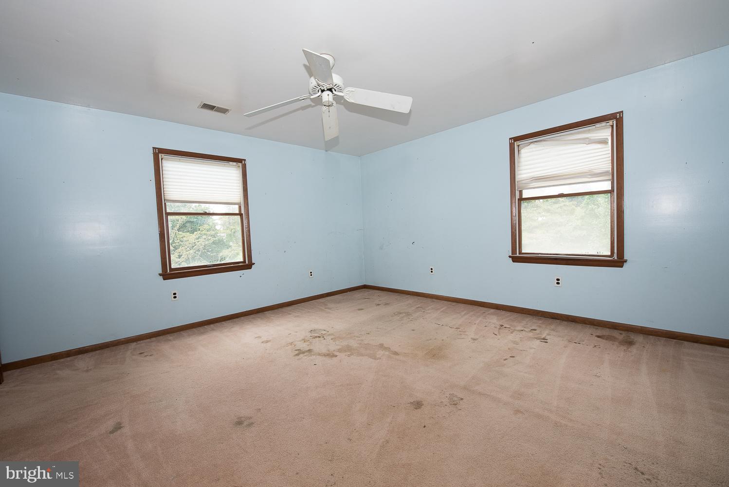 237 Lenni Road Media, PA 19063 - Photo 14 of 26 Front Bedroom