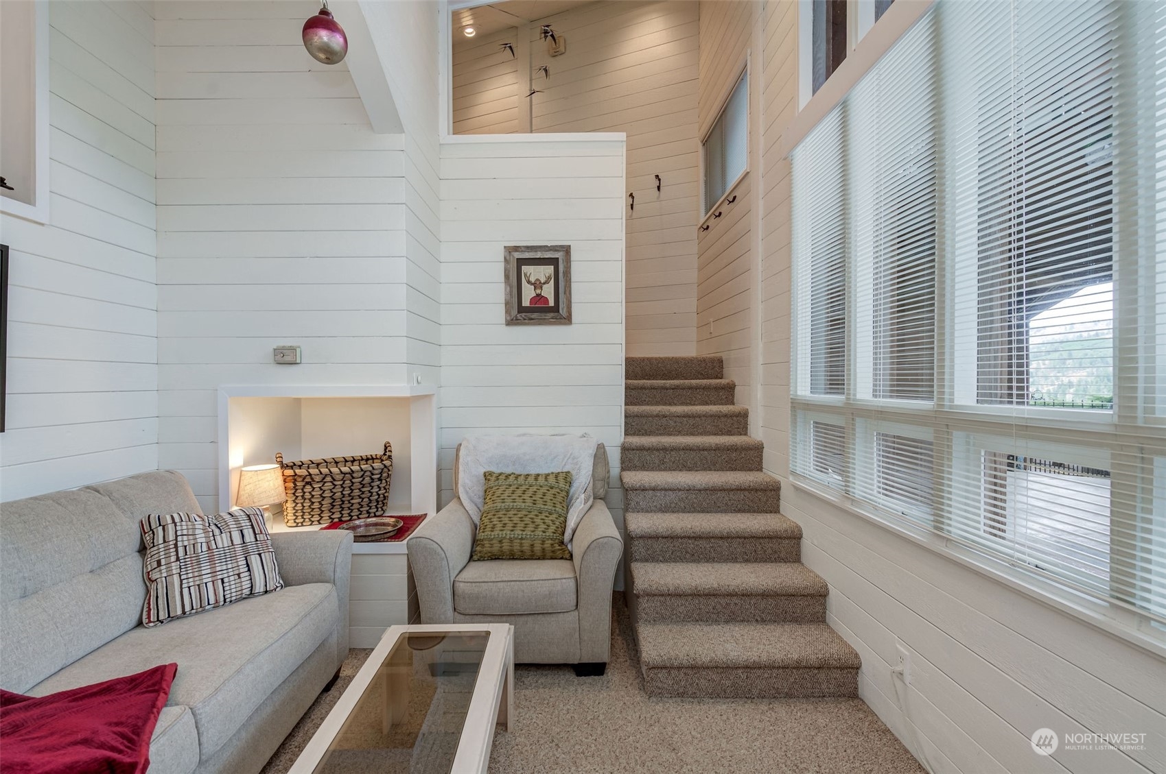 2215 Hampton Road, Unit 2 Wenatchee, WA 98801 - Photo 3 of 29