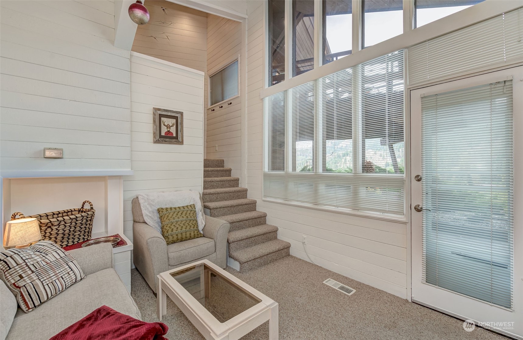 2215 Hampton Road, Unit 2 Wenatchee, WA 98801 - Photo 4 of 29