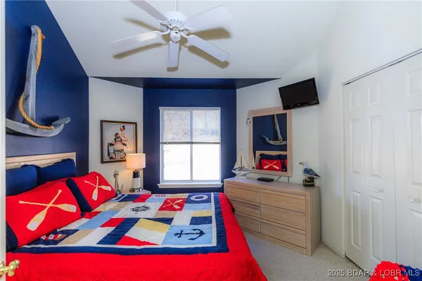 $350,000 | 222 Park Pl Lane, Unit 4C, Kaiser, MO 65047