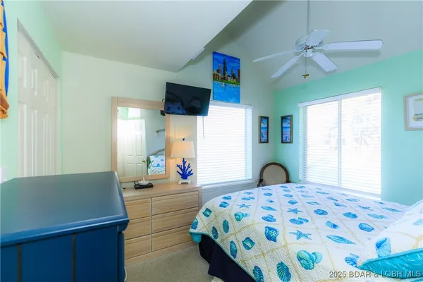 $350,000 | 222 Park Pl Lane, Unit 4C, Kaiser, MO 65047