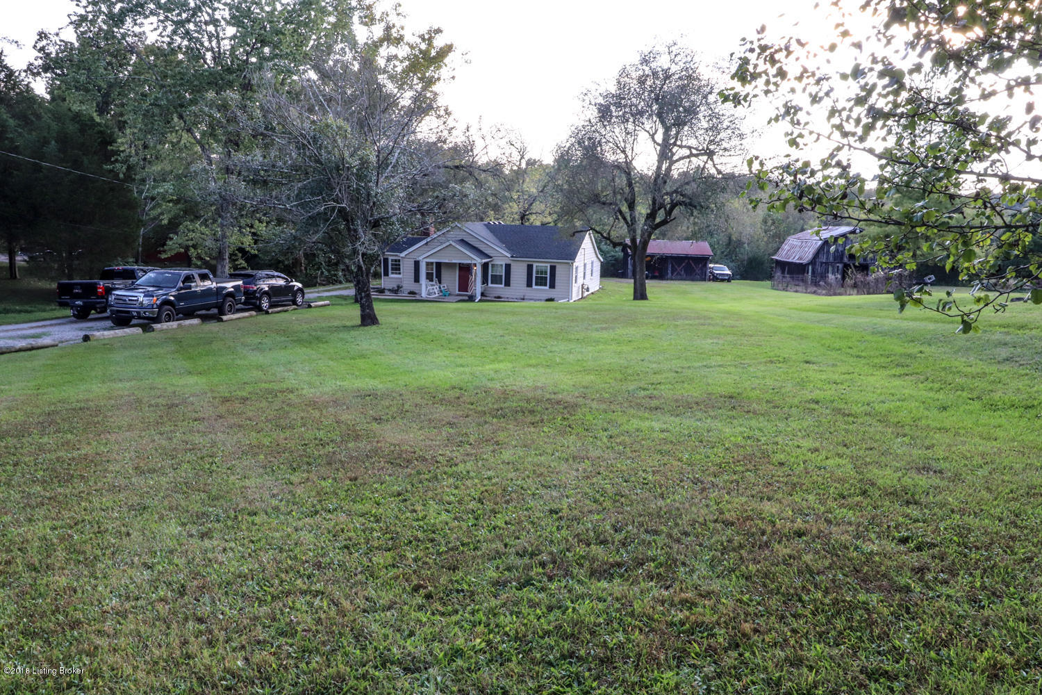 400 Horton Road La Grange, KY 40031 - Photo 2 of 22 IMG_1935