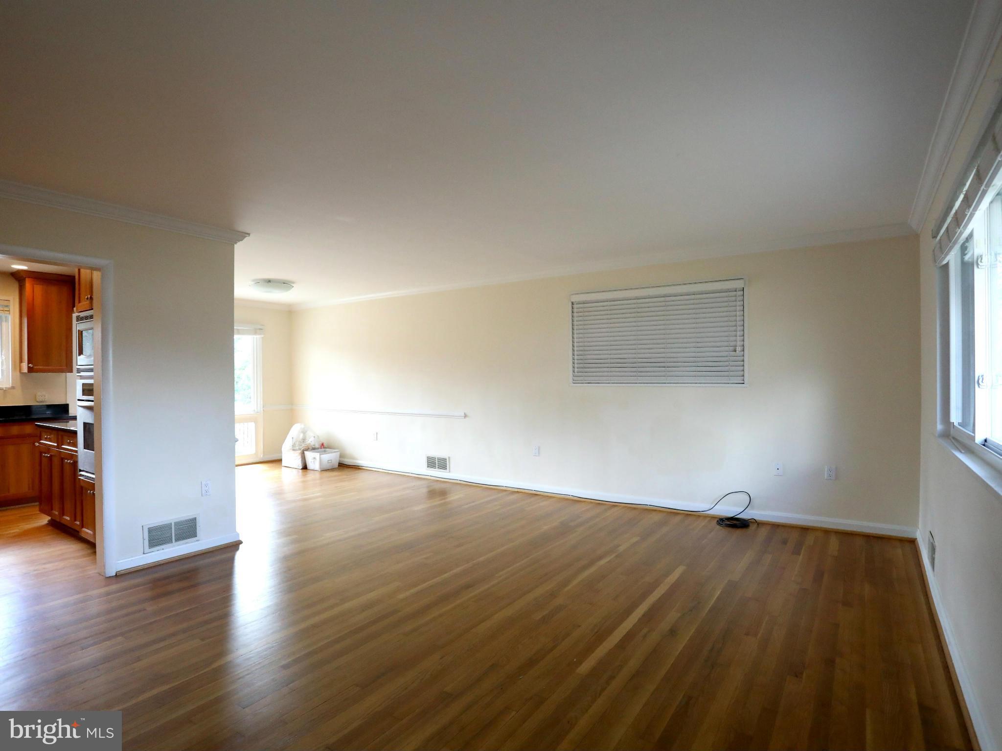 6412 Rockhurst Road Bethesda, MD 20817 - Photo 3 of 27 Interior (General)