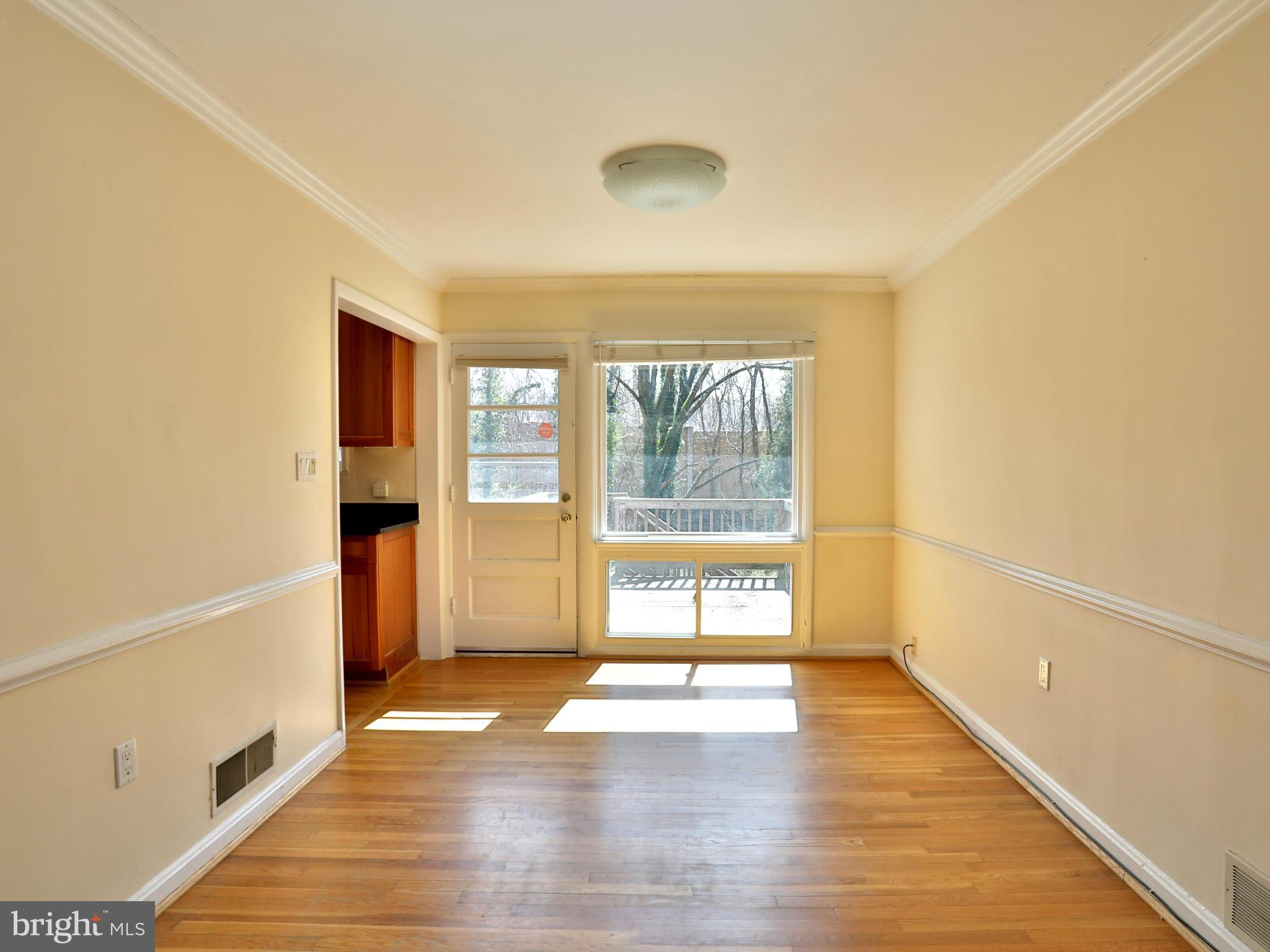 6412 Rockhurst Road Bethesda, MD 20817 - Photo 6 of 27 Dining Room