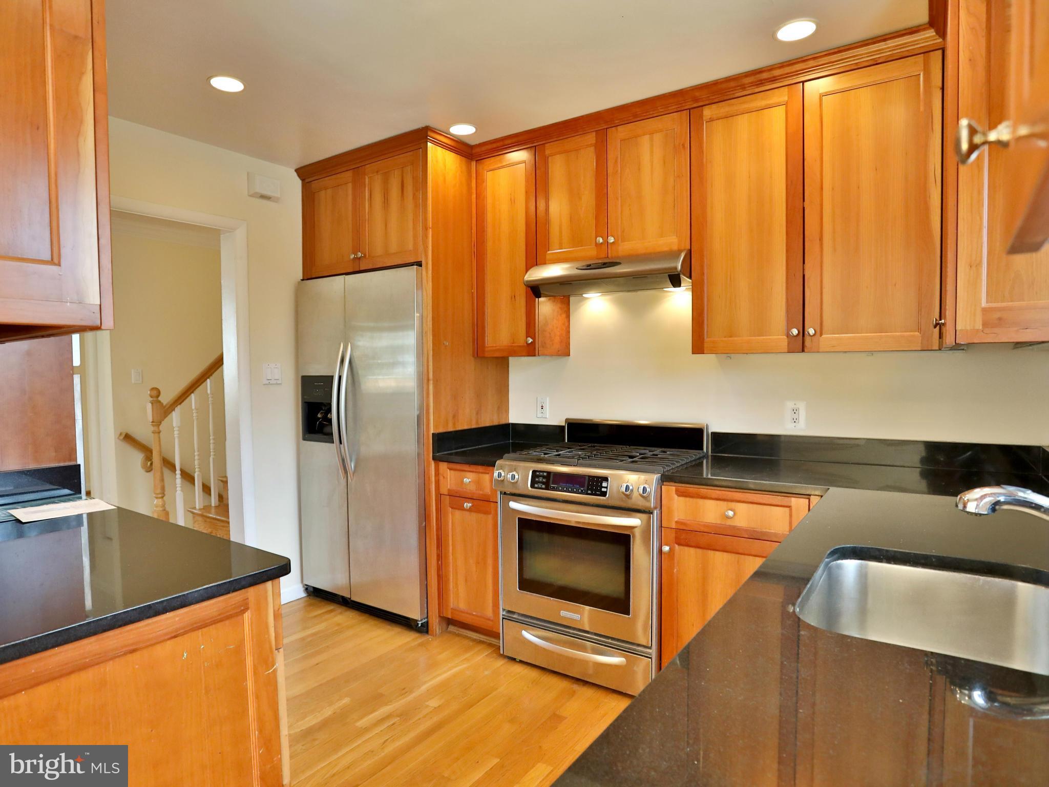 6412 Rockhurst Road Bethesda, MD 20817 - Photo 7 of 27 Kitchen