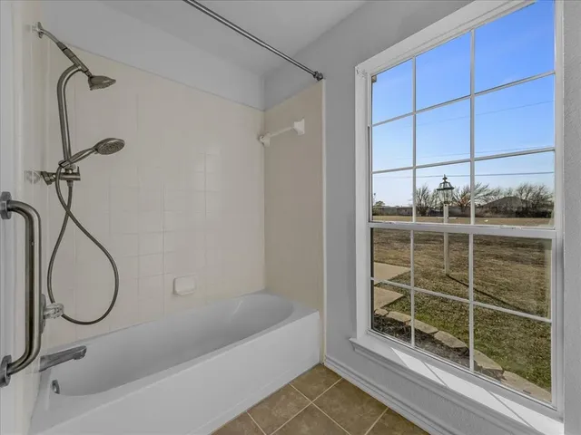 $335,000 | 1101 Savanh Street, Venus, TX 76084