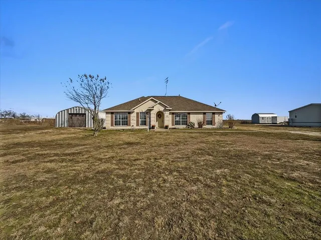 $335,000 | 1101 Savanh Street, Venus, TX 76084