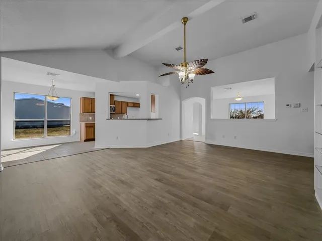 $335,000 | 1101 Savanh Street, Venus, TX 76084