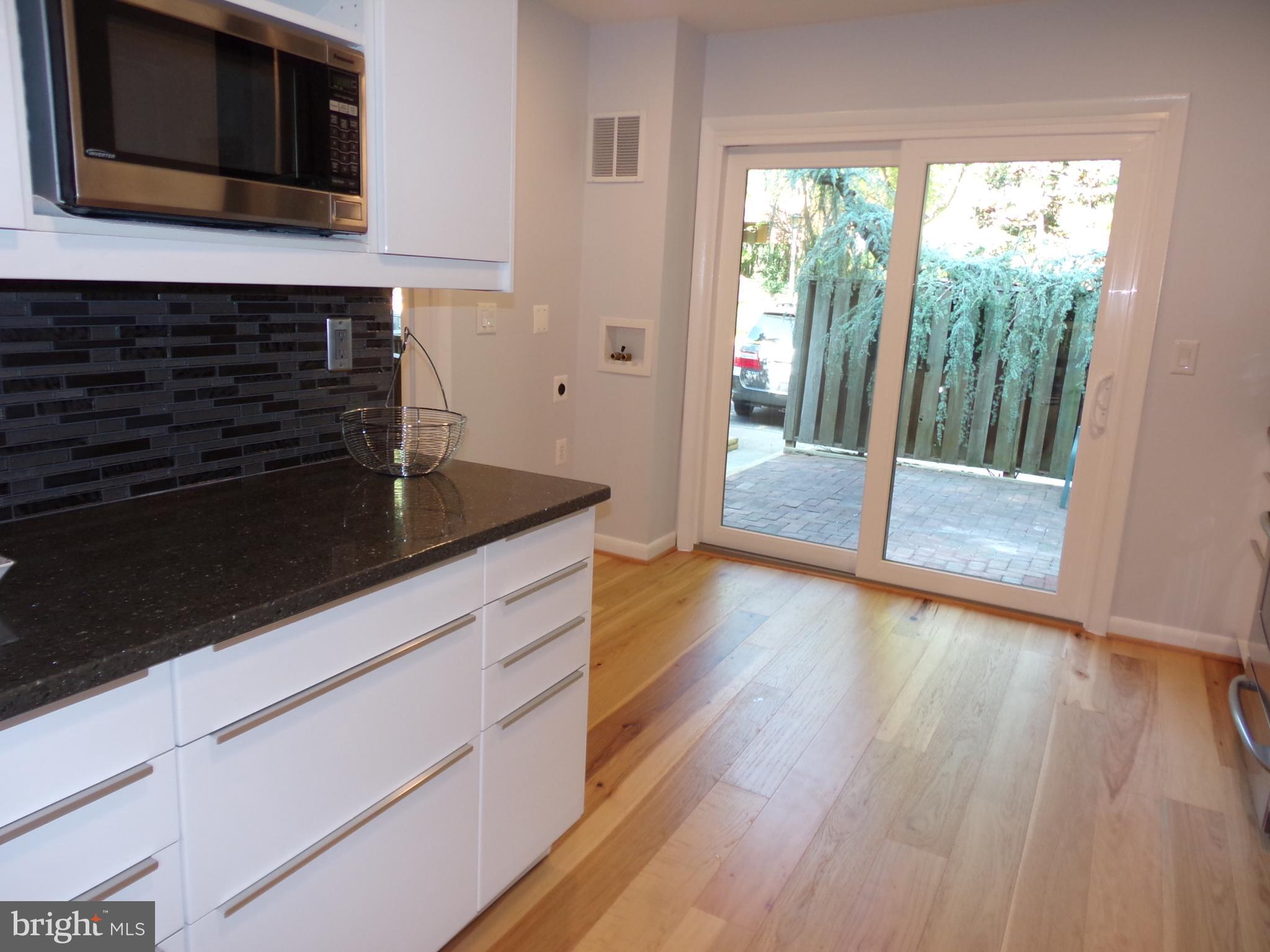 1954 Winterport Cluster Reston, VA 20191 - Photo 6 of 50 Gallery Image 6