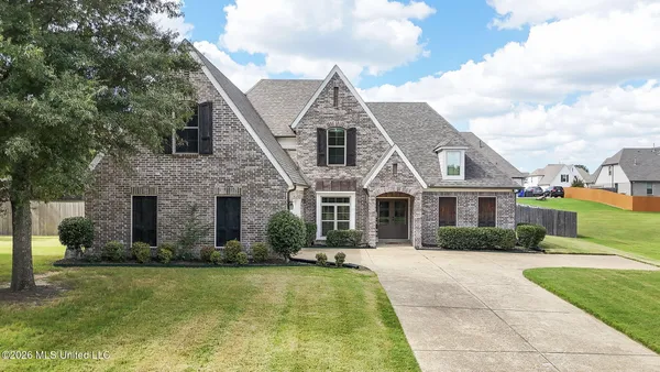 $465,000 | 4021 Mitchell Place, Olive Branch, MS 38654