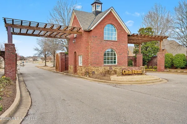 $450,000 | 4021 Mitchell Place, Olive Branch, MS 38654