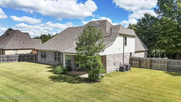 $450,000 | 4021 Mitchell Place, Olive Branch, MS 38654