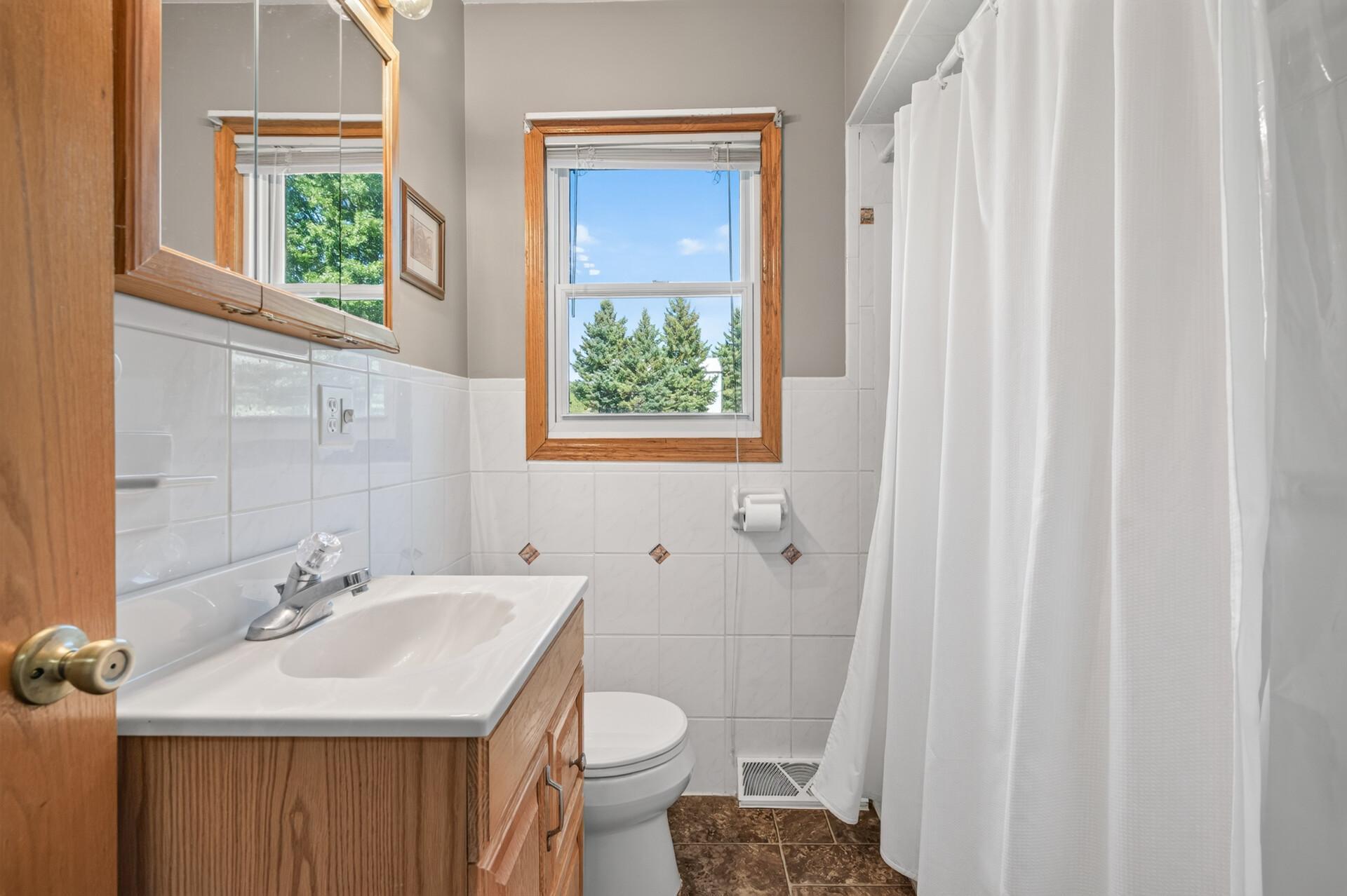 7146 Military Road Woodbury, MN 55129 - Photo 15 of 65 Gallery Image 15