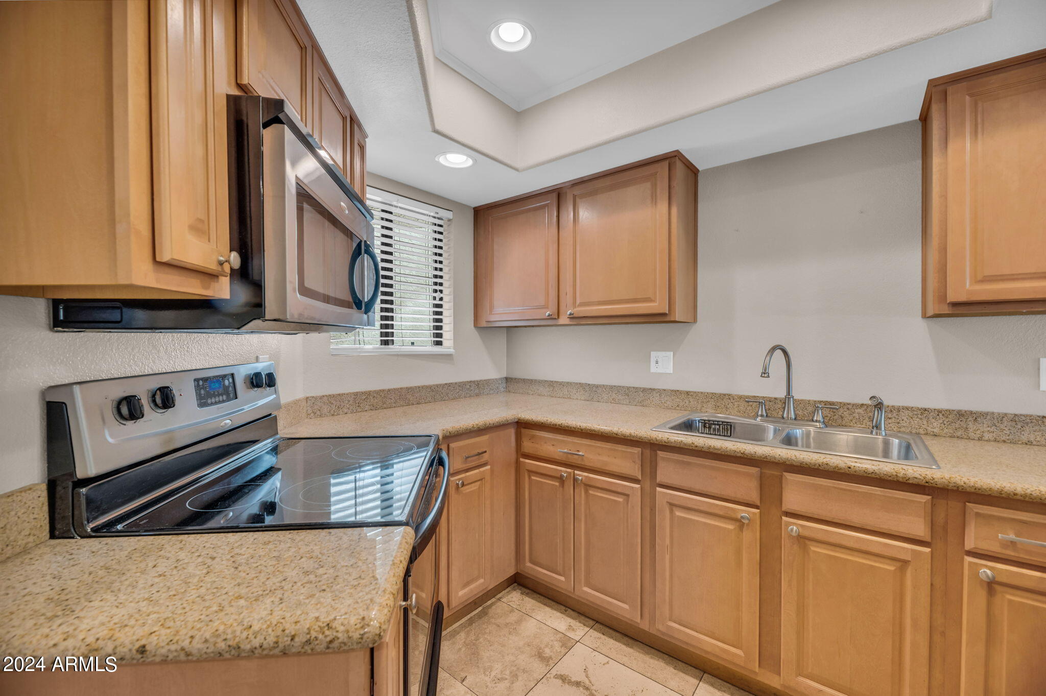 935 North Granite Reef Road, Unit 103 Scottsdale, AZ 85257 - Photo 3 of 25 4-web-or-mls-935 N Granite Reef-4