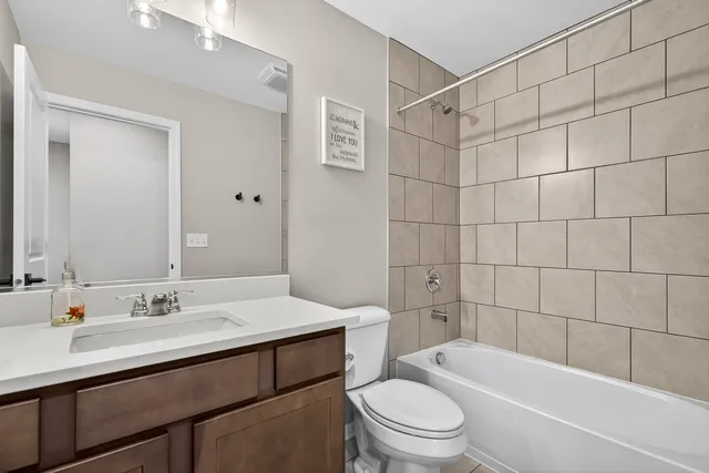 $479,000 | 30-w136 Wheeler Circle, Aurora, IL 60502