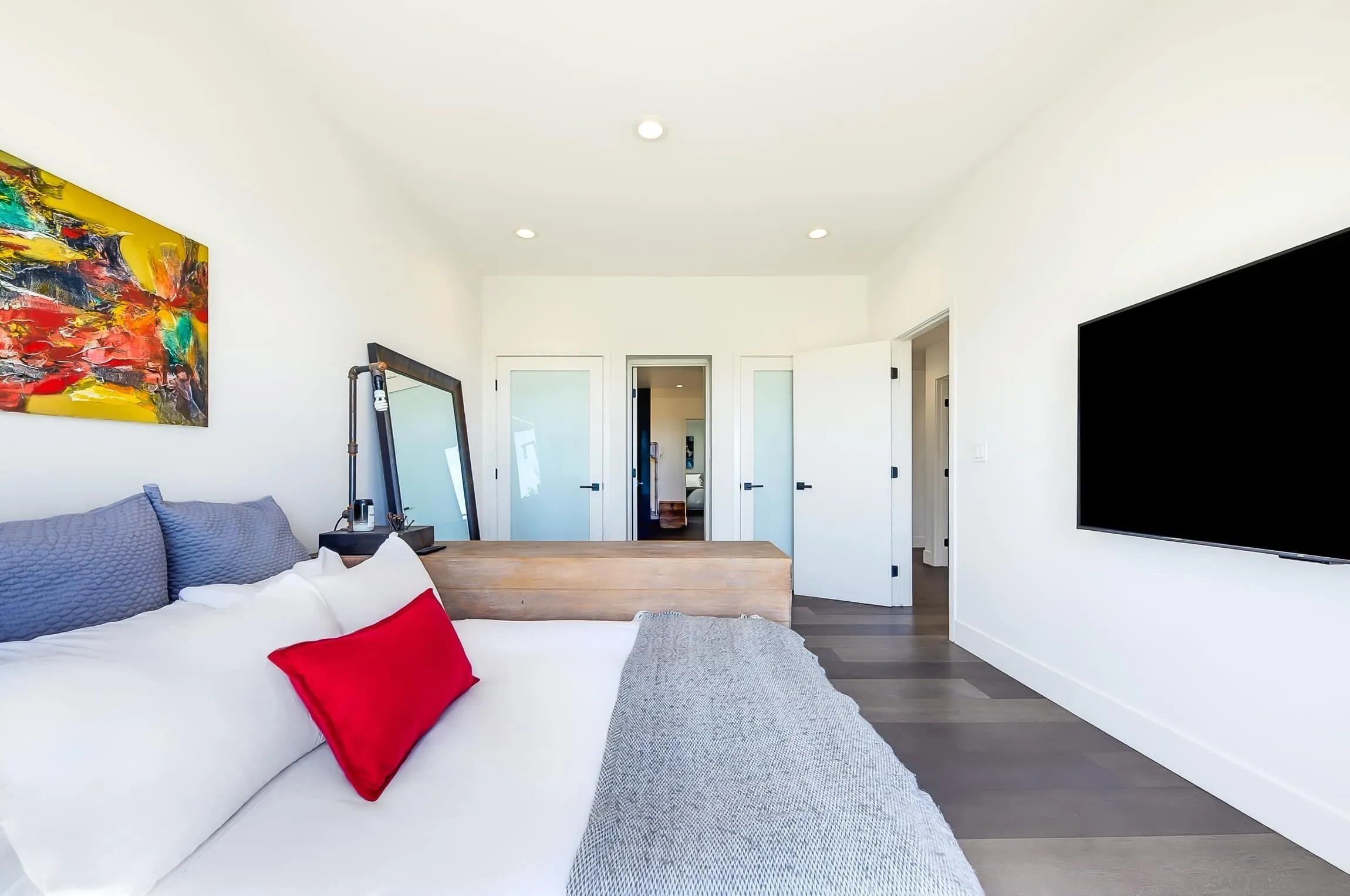 5842 Sagebrush Road La Jolla, CA 92037 - Photo 46 of 54 Gallery Image 46