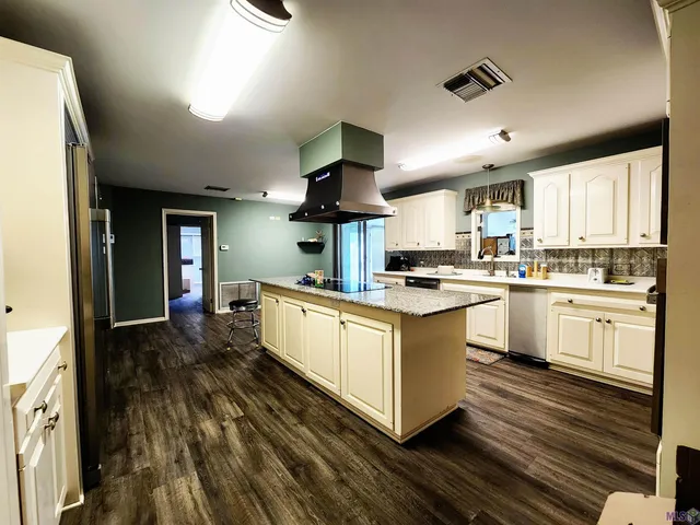 $370,900 | 172 Gemini Street, Larose, LA 70373