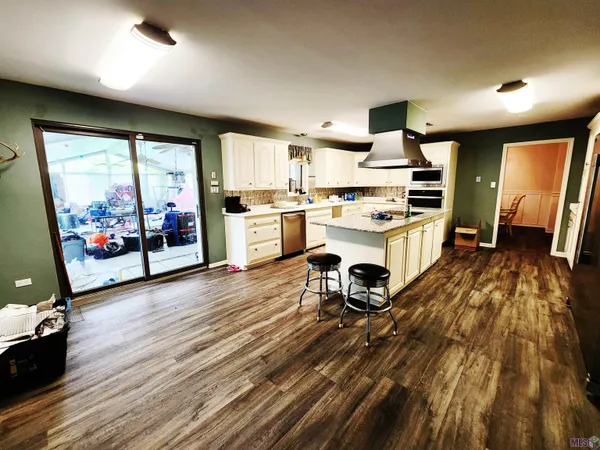 $370,900 | 172 Gemini Street, Larose, LA 70373