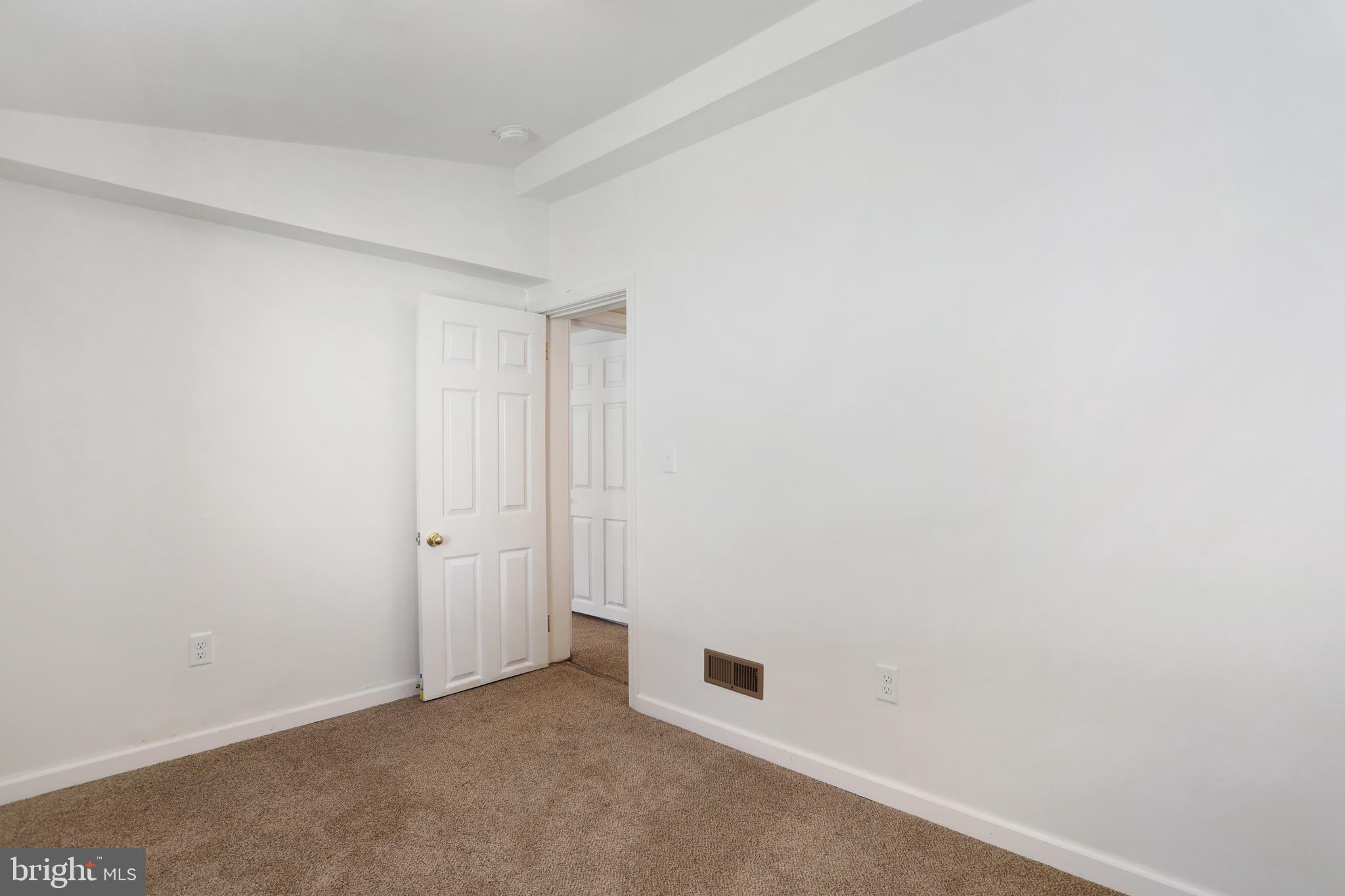 4 Hillside Road Hancock, MD 21750 - Photo 15 of 29 Gallery Image 15