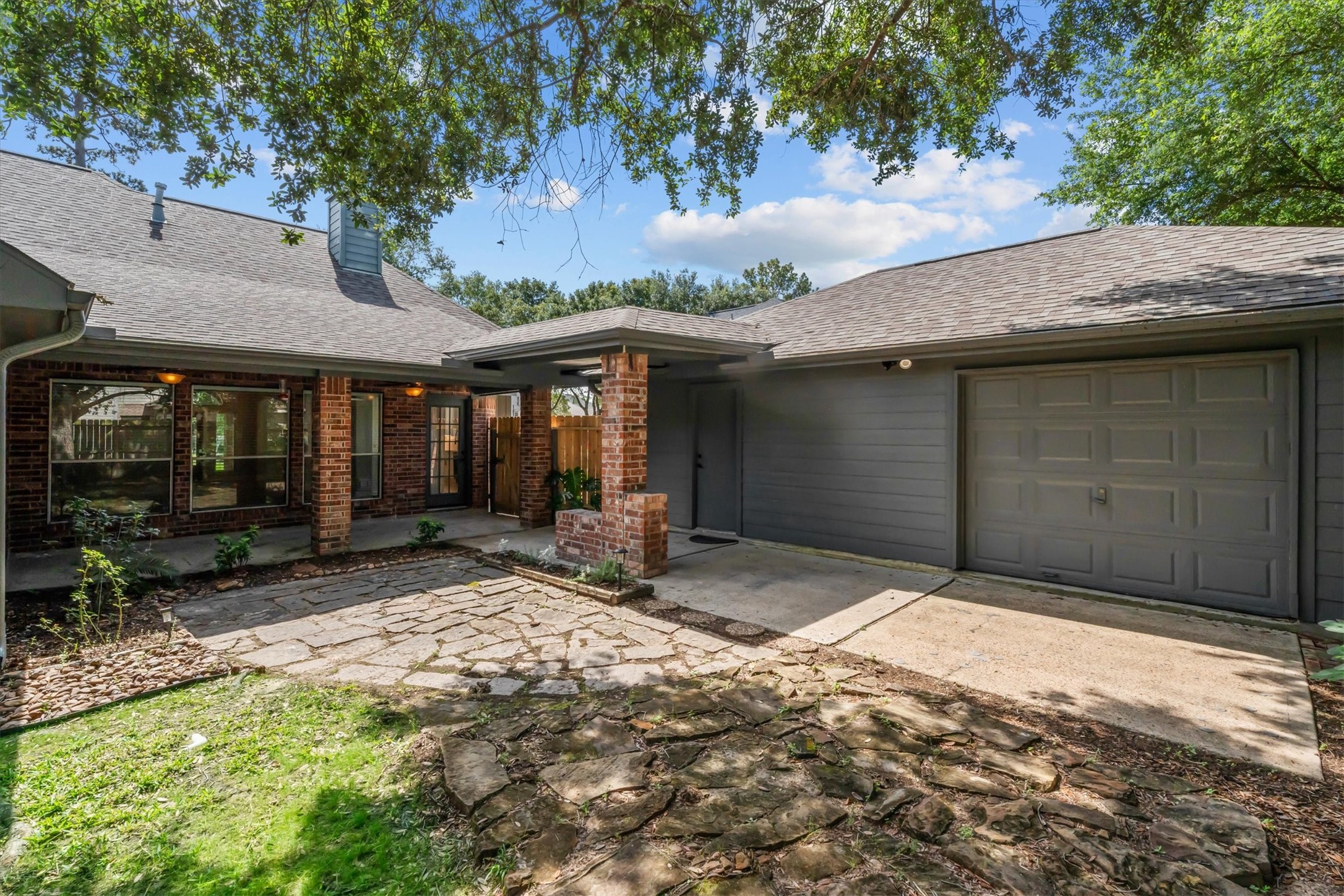 30111 Granum Drive Spring, TX 77386 - Photo 41 of 45 a backyard of a house