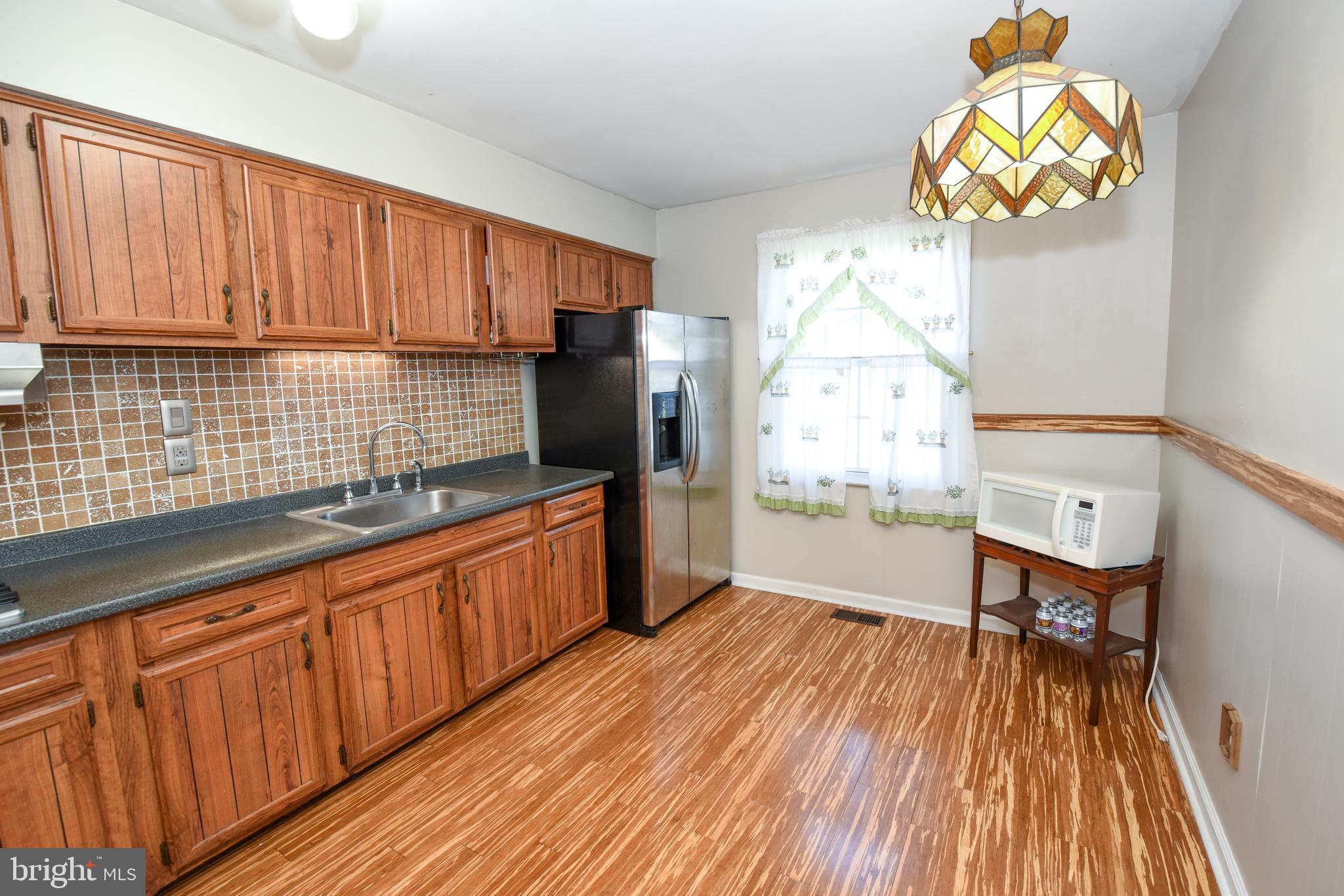 1048 Cushmore Road Southampton, PA 18966 - Photo 5 of 27 Gallery Image 5