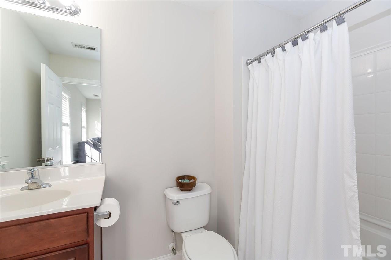3034 Settle In Lane Raleigh, NC 27614 - Photo 14 of 29 Gallery Image 14