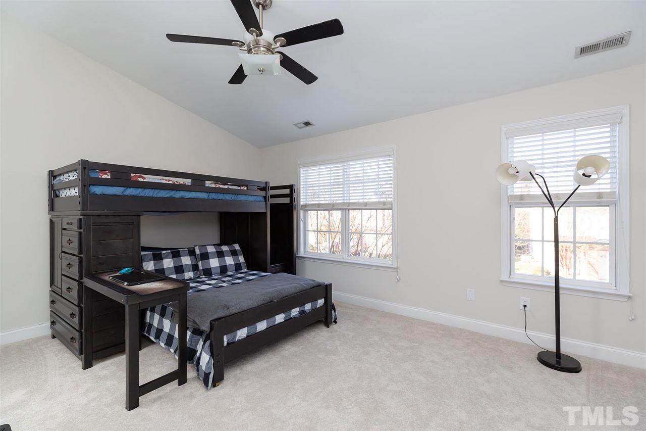 3034 Settle In Lane Raleigh, NC 27614 - Photo 15 of 29 Gallery Image 15