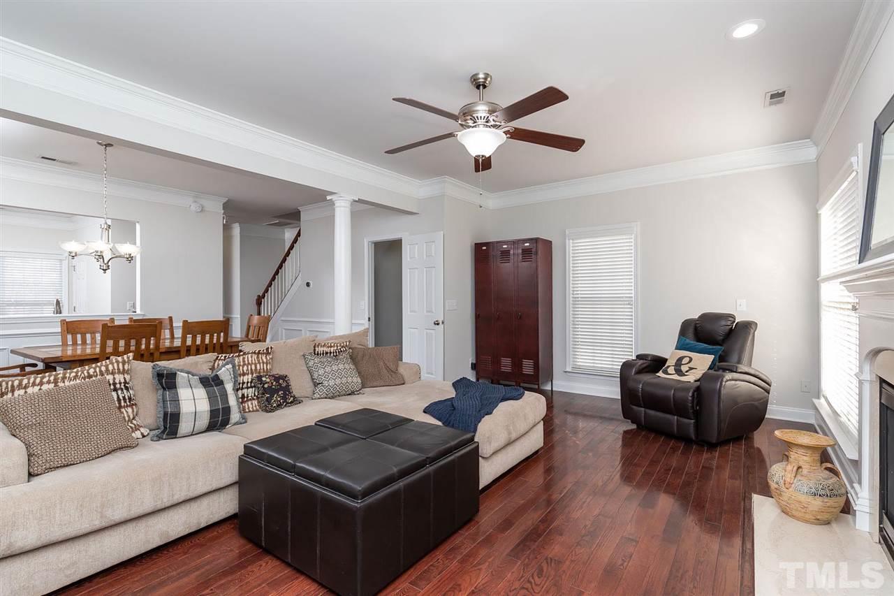 3034 Settle In Lane Raleigh, NC 27614 - Photo 10 of 29 Gallery Image 10