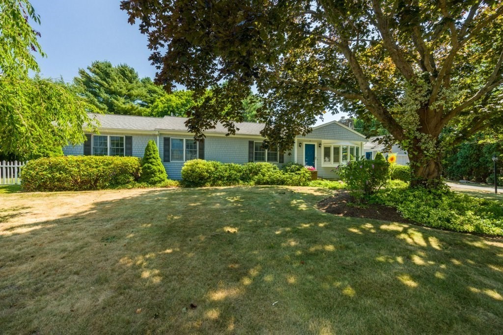 3 Ridgecrest Avenue Fairhaven, MA 02719 - Photo 1 of 40