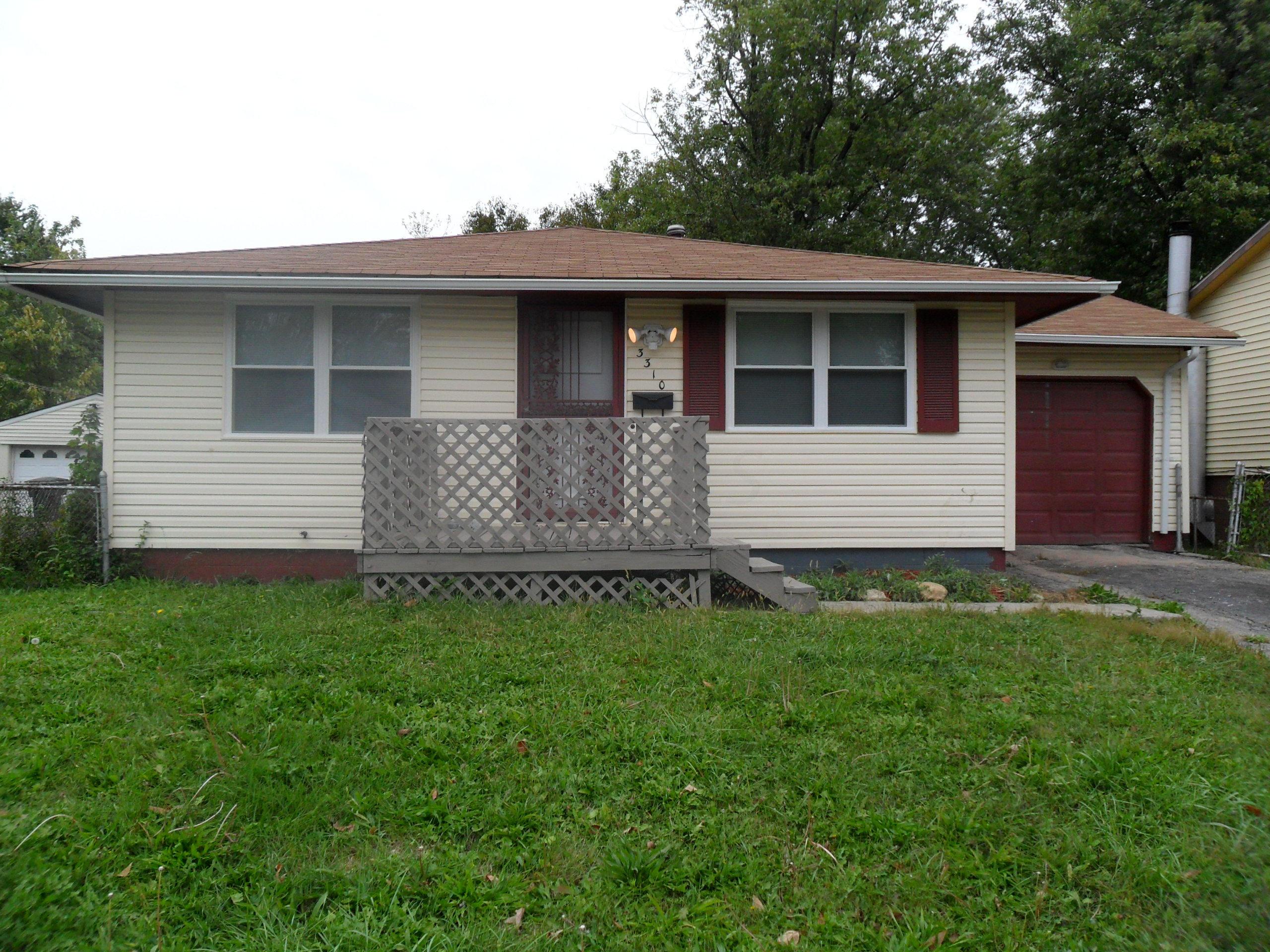 3310 Meridian Road Columbus, OH 43232 - Photo 1 of 11 Gallery Image 1