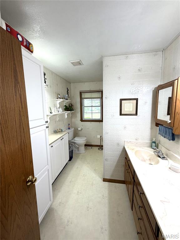 2864 Spring Valley Road Summersville, MO 65571 - Photo 13 of 36 Gallery Image 13