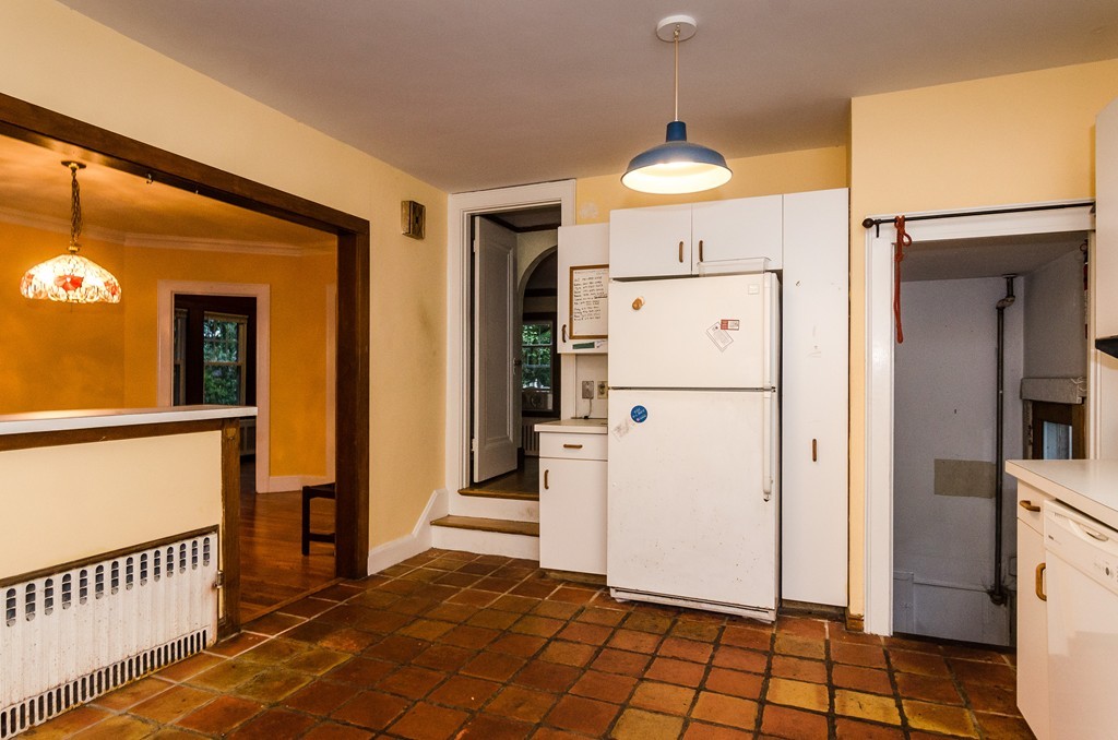18 Lodge Road Belmont, MA 02478 - Photo 8 of 13 Gallery Image 8