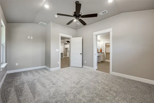 $469,900 | 2605 Truman Drive, Lago Vista, TX 78645