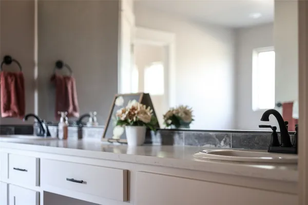 $469,900 | 2605 Truman Drive, Lago Vista, TX 78645