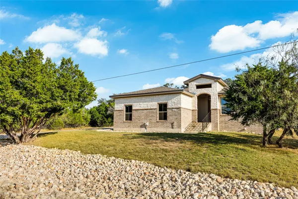 $469,900 | 2605 Truman Drive, Lago Vista, TX 78645