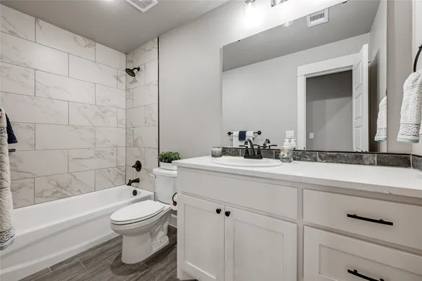 $469,900 | 2605 Truman Drive, Lago Vista, TX 78645