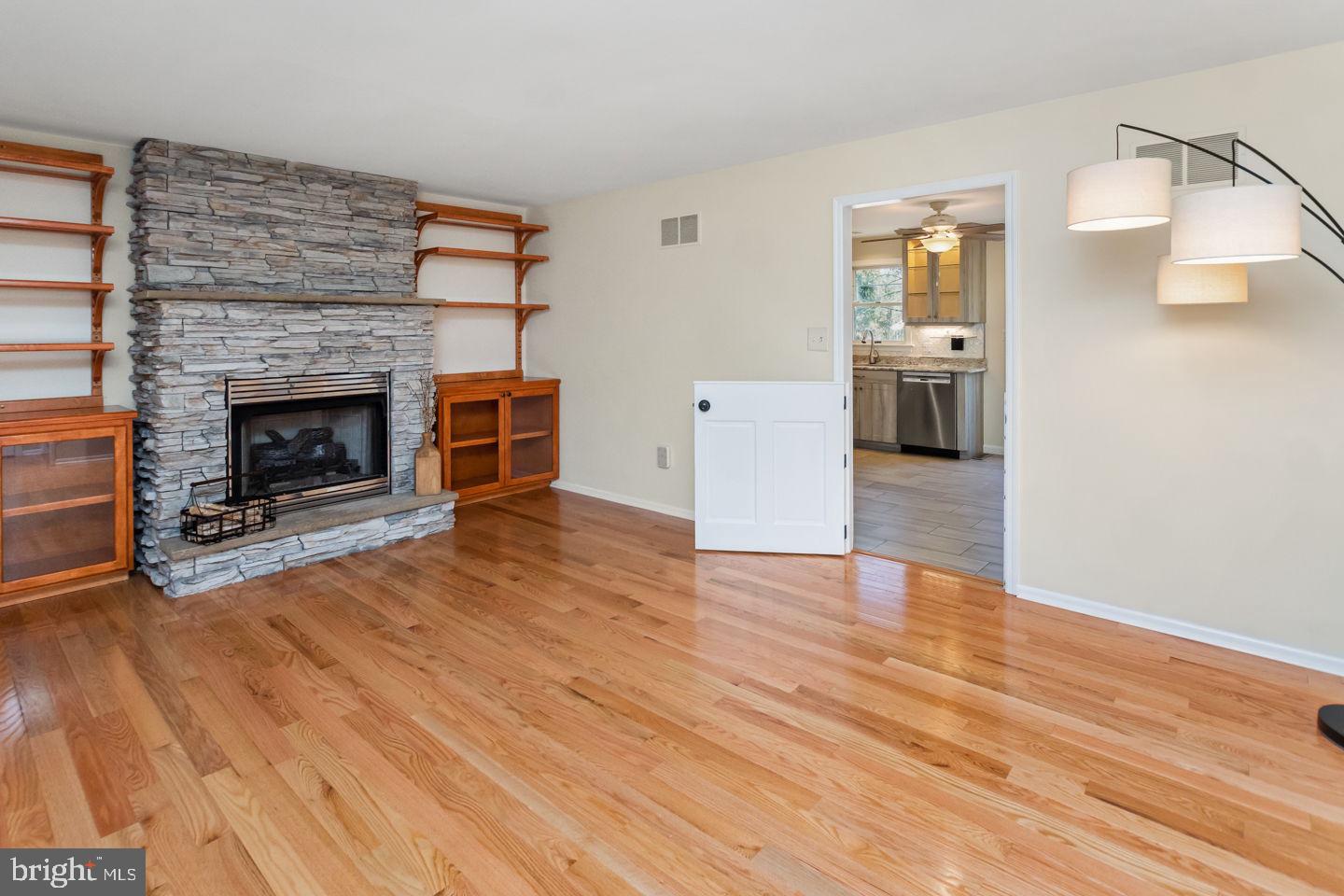 1711 Moyers Road Hatfield, PA 19440 - Photo 4 of 46 Gallery Image 4